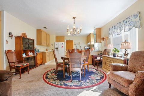 941 Woodrow St, Lodi, CA 95240 photo 10