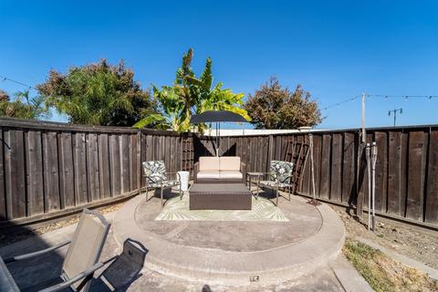 329 Renaissance Ave, Lathrop, CA 95330 photo 28