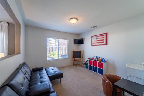 329 Renaissance Ave, Lathrop, CA 95330 photo 8