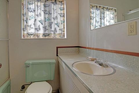 4229 Walnut Ave, Carmichael, CA 95608 photo 23
