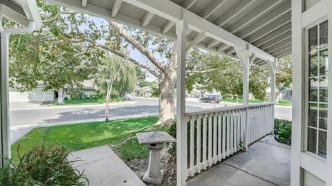 2700 Pinnacles Dr, Modesto, CA 95358 photo 2