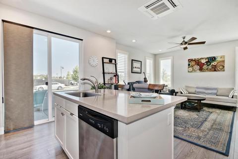 1695 Heirloom St, Davis, CA 95616 photo 14