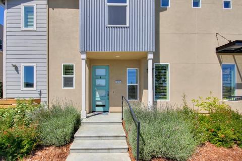 1695 Heirloom St, Davis, CA 95616 photo 3
