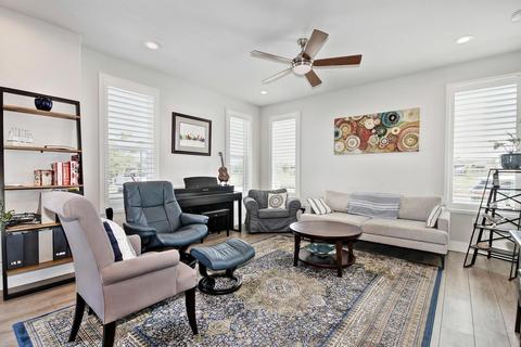 1695 Heirloom St, Davis, CA 95616 photo 7