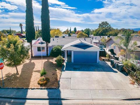 1026 Eisenhower Way, Winters, CA 95694 photo 1