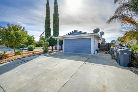1026 Eisenhower Way, Winters, CA 95694 photo 3