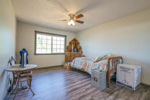 1026 Eisenhower Way, Winters, CA 95694 photo 21