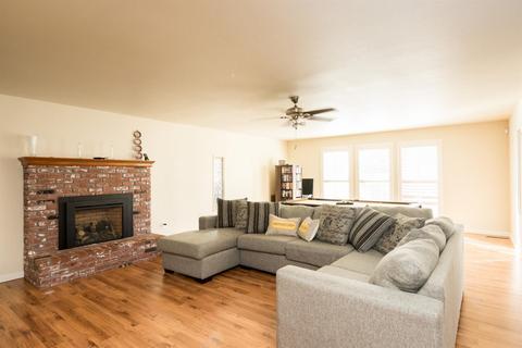 604 Violet St, Modesto, CA 95356 photo 4