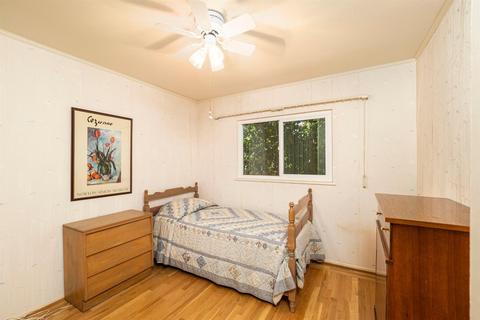 549 J St, Davis, CA 95616 photo 13