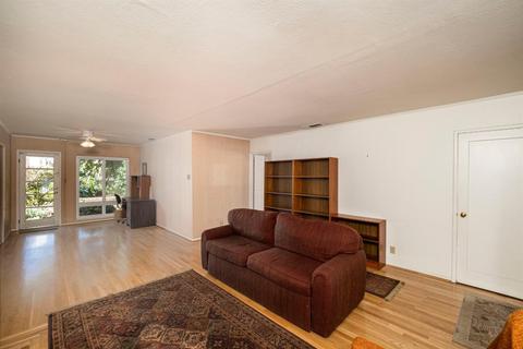 549 J St, Davis, CA 95616 photo 4