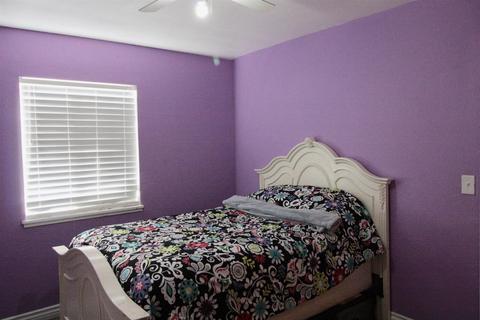 4413 Olivehurst Ave, Olivehurst, CA 95961 photo 17
