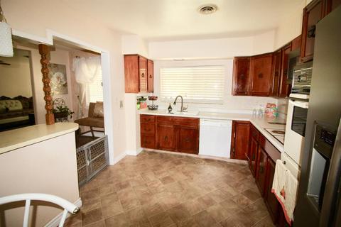 4413 Olivehurst Ave, Olivehurst, CA 95961 photo 9