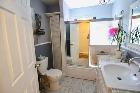 4413 Olivehurst Ave, Olivehurst, CA 95961 photo 26