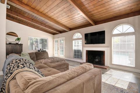 3609 Comstock Way, Carmichael, CA 95608 photo 5