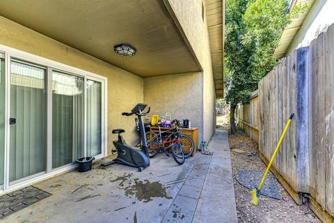 6121 Madison Ave, Carmichael, CA 95608 photo 30