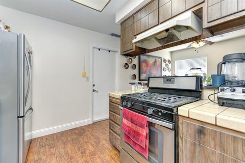6121 Madison Ave, Carmichael, CA 95608 photo 18