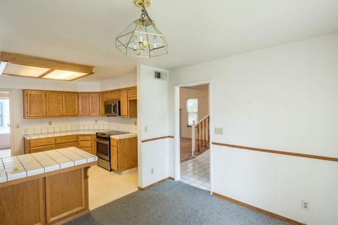 405 Phoenix Ave, Modesto, CA 95354 photo 9