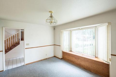 405 Phoenix Ave, Modesto, CA 95354 photo 11