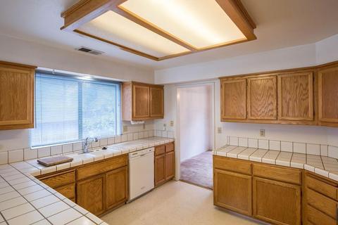 405 Phoenix Ave, Modesto, CA 95354 photo 7