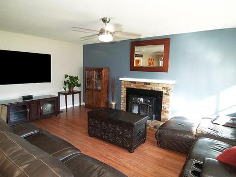 301 Earlham Dr, Turlock, CA 95380 photo 4
