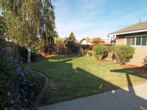 301 Earlham Dr, Turlock, CA 95380 photo 21