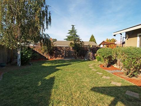 301 Earlham Dr, Turlock, CA 95380 photo 20