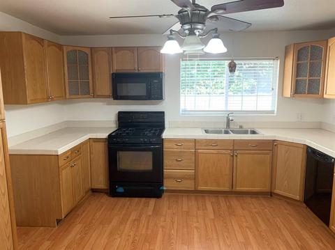 223 Watson St, Lodi, CA 95240 photo 11