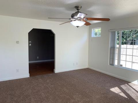 223 Watson St, Lodi, CA 95240 photo 7