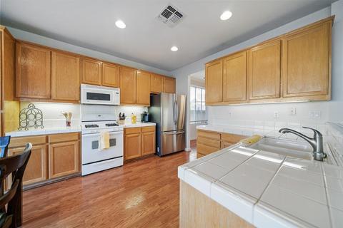 1197 Gwerder St, Tracy, CA 95377 photo 12