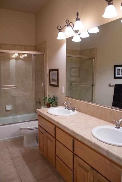1239 Stonebridge, Lodi, CA 95242 photo 24