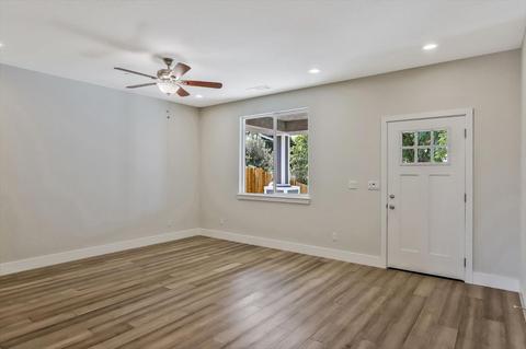425 E Fairmont Ave, Modesto, CA 95354 photo 9
