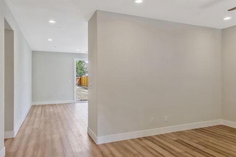 425 E Fairmont Ave, Modesto, CA 95354 photo 11