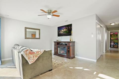 32 E 21st St, Tracy, CA 95376 photo 14