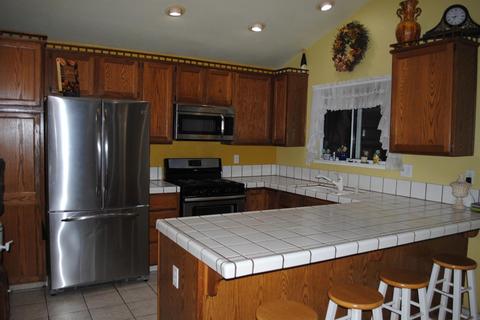 828 Blue Ridge Ln, Modesto, CA 95358 photo 2