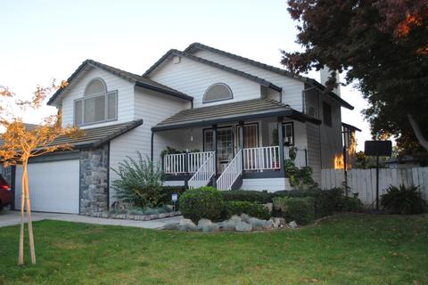 828 Blue Ridge Ln, Modesto, CA 95358 photo 1