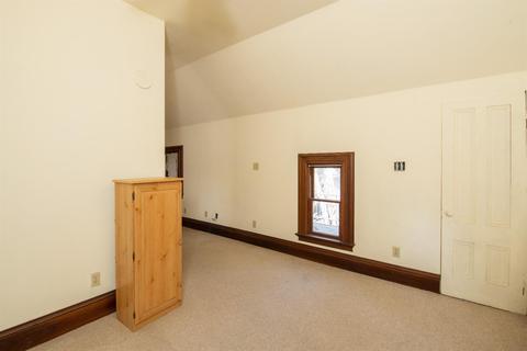 4525 Yosemite Ave, Modesto, CA 95357 photo 16