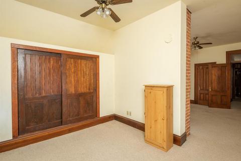 4525 Yosemite Ave, Modesto, CA 95357 photo 15