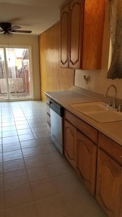 2419 E 9th St, Stockton, CA 95205 photo 3
