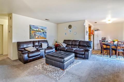 401 Columbia Dr, Lodi, CA 95240 photo 6