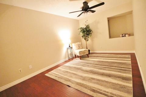 3701 Rotterdam Ave, Modesto, CA 95356 photo 16