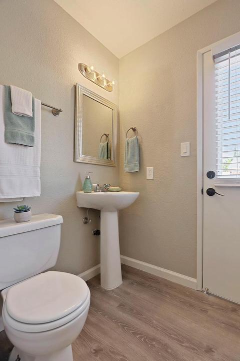 1561 Mcdermott Dr, Tracy, CA 95376 photo 24