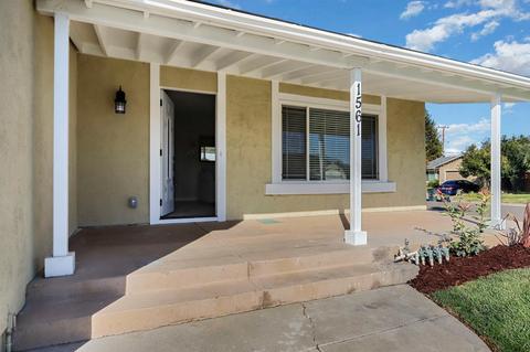1561 Mcdermott Dr, Tracy, CA 95376 photo 4