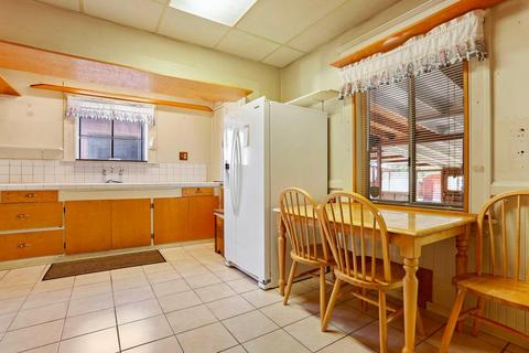 2604 E Poplar St, Stockton, CA 95205 photo 12
