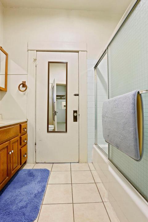 2604 E Poplar St, Stockton, CA 95205 photo 24