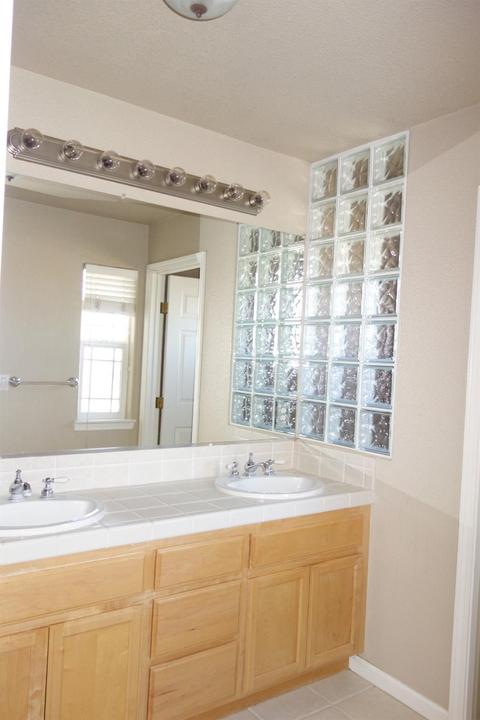 1014 Roosevelt Ave, Winters, CA 95694 photo 17