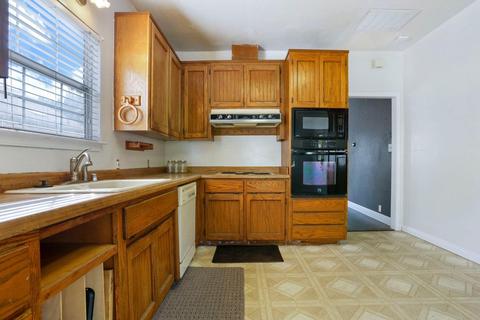 353 W 12th St, Tracy, CA 95376 photo 9
