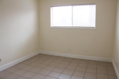 2204 Sharon Way, Modesto, CA 95350 photo 11