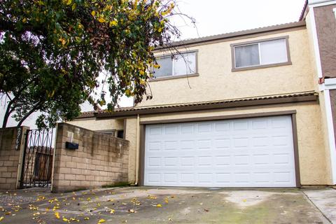 2204 Sharon Way, Modesto, CA 95350 photo 1