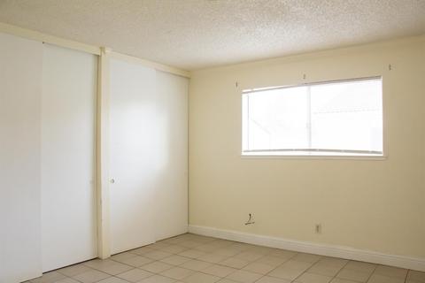 2204 Sharon Way, Modesto, CA 95350 photo 9