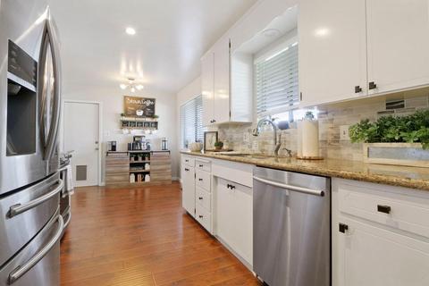 1168 N Ham Ln, Lodi, CA 95242 photo 4